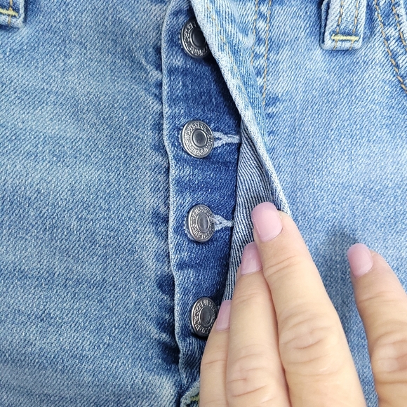 LEVI'S Women's Ribcage Straight Ankle Lightwash Button Fly Jeans Size 25 - Picture 5 of 13